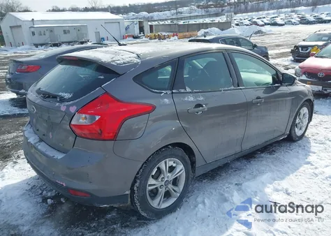 2014 Ford Focus Se z USA, uszkodzony, nr VIN 1FADP3K24EL388133